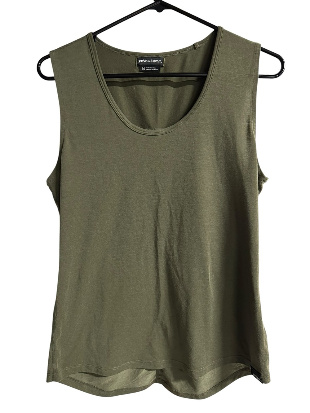 prAna Olive Green Yoga Tank Top Medium Minimalist Hiking Athleisure Activewear